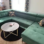 Elegancka Husarska * Wałbrzych