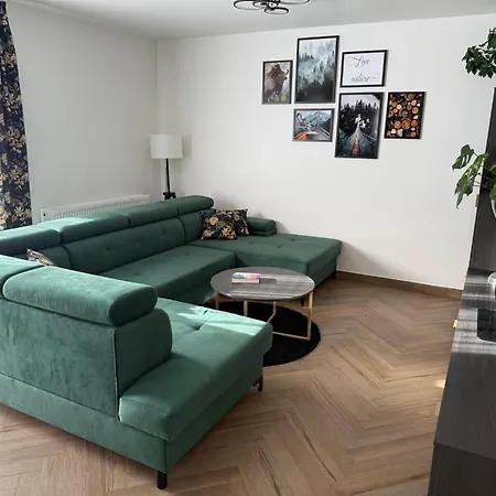 Elegancka Husarska Apartament Wałbrzych