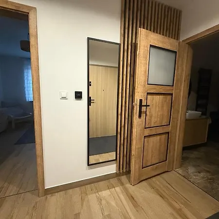 Elegancka Husarska Апартаменты