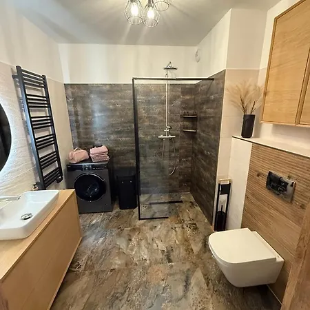 Апартаменты Elegancka Husarska